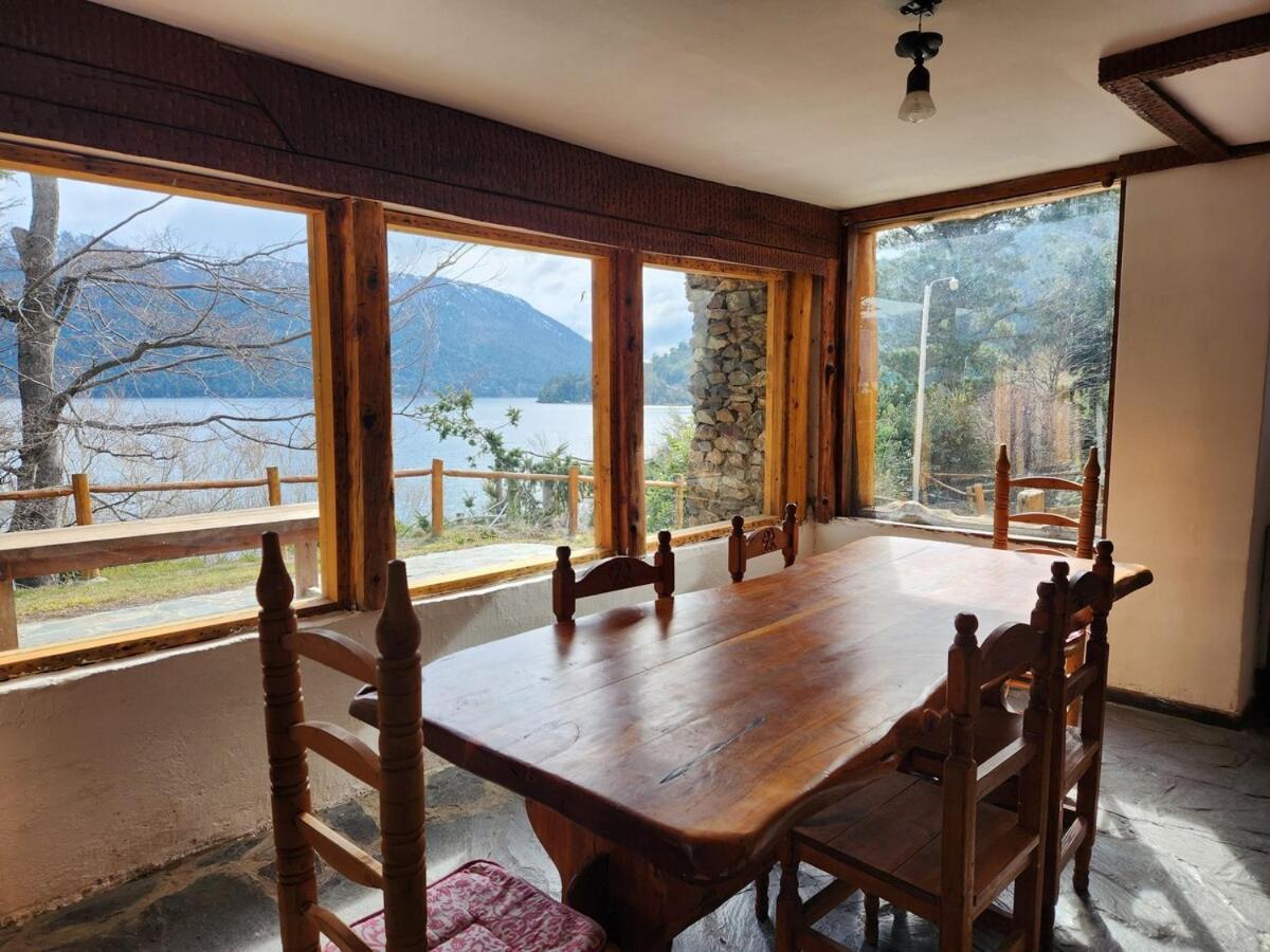Сasa de vacaciones Exclusive Cabin On The Lake San Carlos de Bariloche